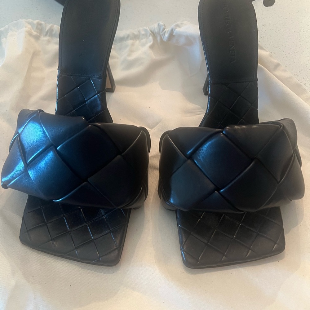Bottega Veneta Black Quilted Heels
